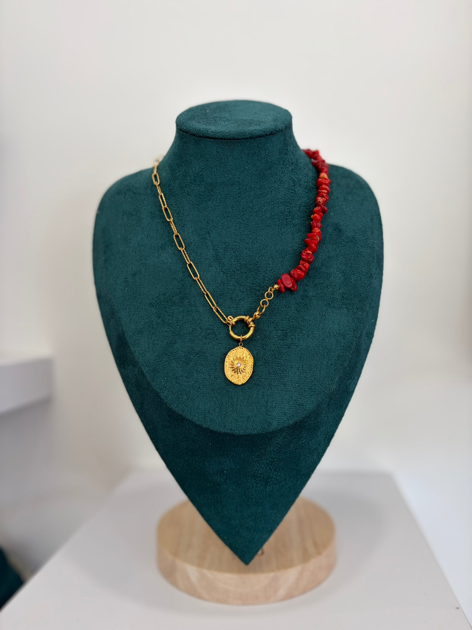 Collier OLBIA