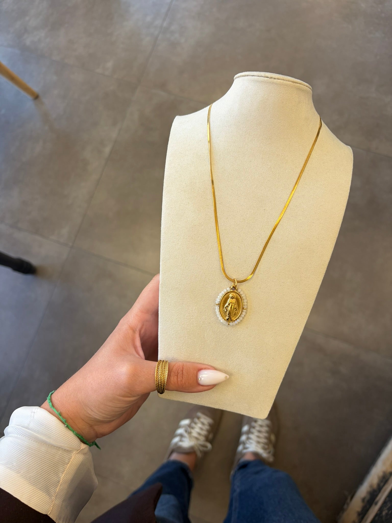 Collier Vierge « ORISTANO »