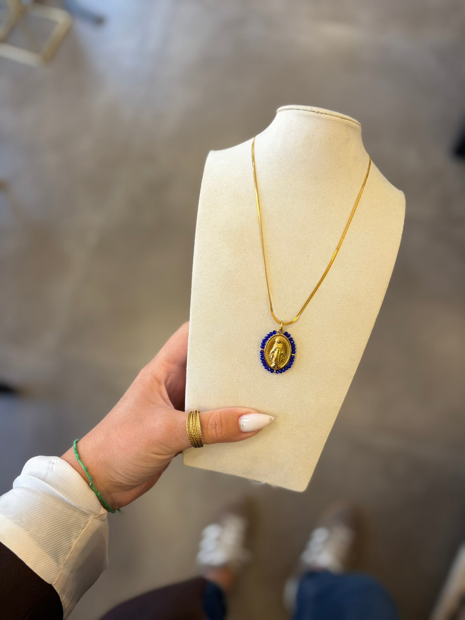 Collier Vierge « ORISTANO »